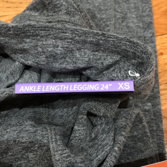 x by gottex leggings - Picture 8 of 8